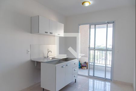 Sala/cozinha de apartamento para alugar com 2 quartos, 37m² em Vila Moinho Velho, São Paulo
