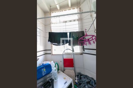 Apartamento à venda com 80m², 3 quartos e 1 vagaÁrea de Serviço