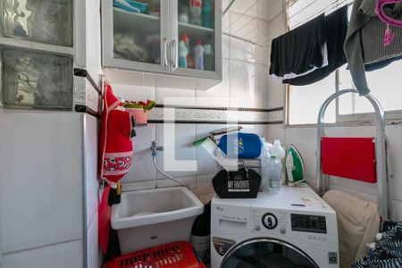 Apartamento à venda com 80m², 3 quartos e 1 vagaÁrea de Serviço