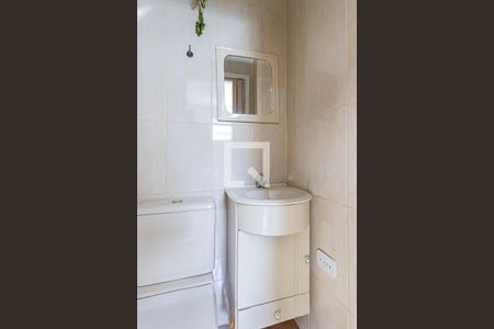 Casa à venda com 261m², 3 quartos e 3 vagas Casa à venda com 261m², 3 quartos e 3 vagasLavabo