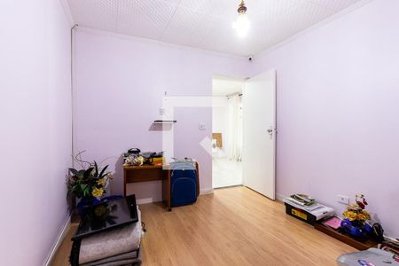 Casa à venda com 261m², 3 quartos e 3 vagas Casa à venda com 261m², 3 quartos e 3 vagasQuarto 2