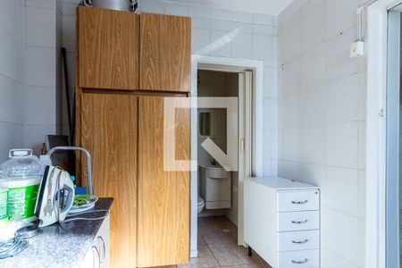 Casa à venda com 261m², 3 quartos e 3 vagas Casa à venda com 261m², 3 quartos e 3 vagasÁrea de sreviço