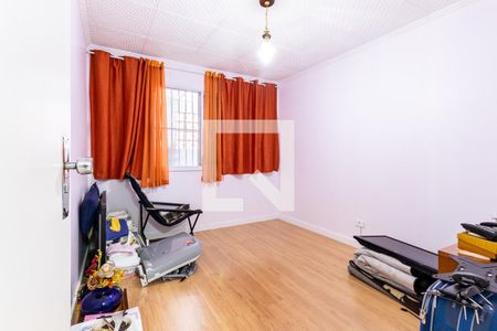 Casa à venda com 261m², 3 quartos e 3 vagas Casa à venda com 261m², 3 quartos e 3 vagasQuarto 2