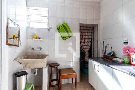 Casa à venda com 261m², 3 quartos e 3 vagas Casa à venda com 261m², 3 quartos e 3 vagasÁrea de sreviço