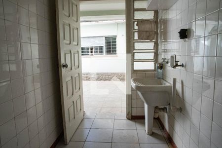 Casa à venda com 240m², 4 quartos e 4 vagasÁrea de Serviço