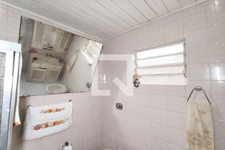 Casa à venda com 140m², 2 quartos e 3 vagas Casa à venda com 140m², 2 quartos e 3 vagasBanheiro 2