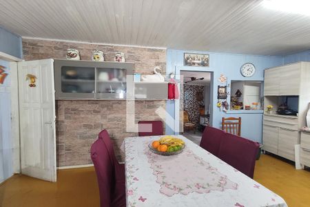 Casa à venda com 140m², 2 quartos e 3 vagas Casa à venda com 140m², 2 quartos e 3 vagasCozinha