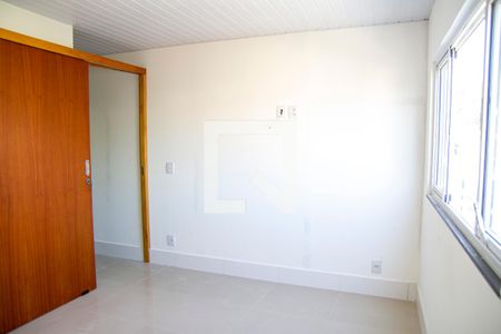 Quarto de apartamento para alugar com 1 quarto, 30m² em Patronato, São Gonçalo