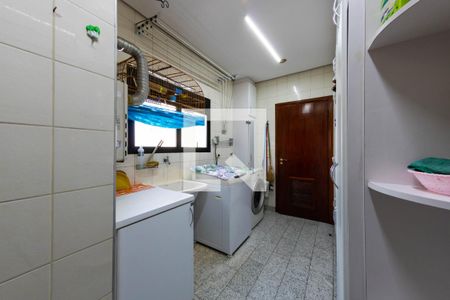 Apartamento à venda com 364m², 3 quartos e 3 vagas Apartamento à venda com 364m², 3 quartos e 3 vagasCozinha