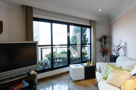 Apartamento à venda com 364m², 3 quartos e 3 vagas Apartamento à venda com 364m², 3 quartos e 3 vagasÁrea comum