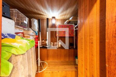 Apartamento à venda com 364m², 3 quartos e 3 vagas Apartamento à venda com 364m², 3 quartos e 3 vagasQuarto de Serviço