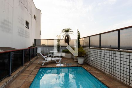 Apartamento à venda com 364m², 3 quartos e 3 vagas Apartamento à venda com 364m², 3 quartos e 3 vagasÁrea comum