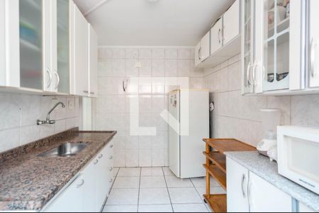 Apartamento à venda com 61m², 2 quartos e sem vaga Apartamento à venda com 61m², 2 quartos e sem vagaCozinha