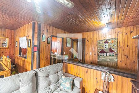 Sala de casa à venda com 3 quartos, 140m² em Santo Antônio, Porto Alegre