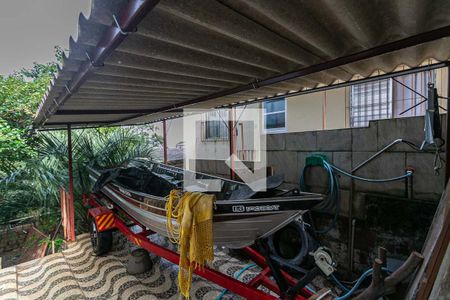 Casa à venda com 140m², 3 quartos e 2 vagasÁrea Externa