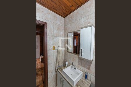 Casa à venda com 140m², 3 quartos e 2 vagasBanheiro