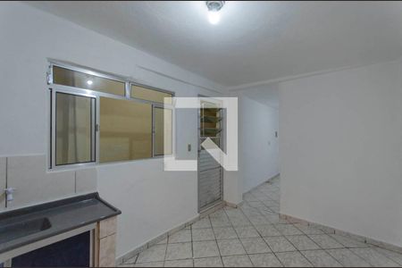 Casa para alugar com 35m², 1 quarto e sem vaga Casa para alugar com 35m², 1 quarto e sem vagaCozinha