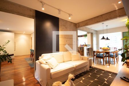 Sala de tv de apartamento à venda com 4 quartos, 225m² em Umuarama, Osasco
