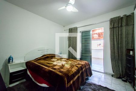 Quarto 1 de casa para alugar com 4 quartos, 50m² em Jardim Cristiane, Santo André