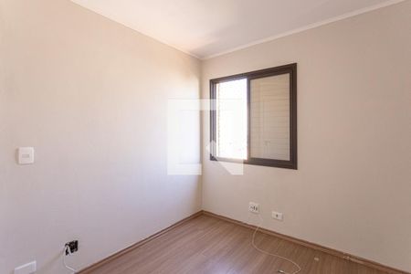 Quarto 1 de apartamento para alugar com 2 quartos, 50m² em Presidente Altino, Osasco