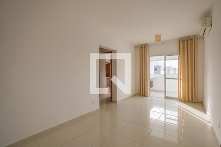 Sala de apartamento para alugar com 1 quarto, 76m² em Parque Residencial Bom Conselho, Taubaté