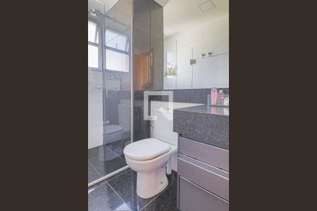 Apartamento para alugar com 60m², 2 quartos e 2 vagasBanheiro Quarto Suíte 