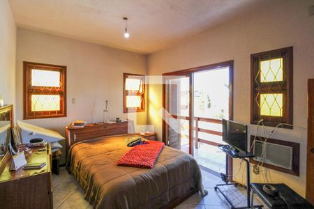 Casa à venda com 250m², 4 quartos e 2 vagas Casa à venda com 250m², 4 quartos e 2 vagasQuarto Suíte