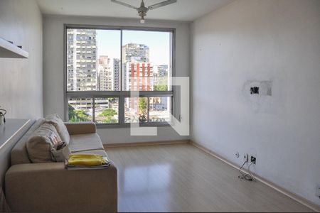 Sala de Apartamento com 2 quartos, 120m² Icaraí