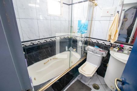 Banheiro da Suíte de apartamento à venda com 3 quartos, 90m² em Vila Nova Savoia, São Paulo