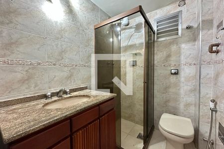 Apartamento à venda com 60m², 2 quartos e sem vaga Apartamento à venda com 60m², 2 quartos e sem vagaBanheiro