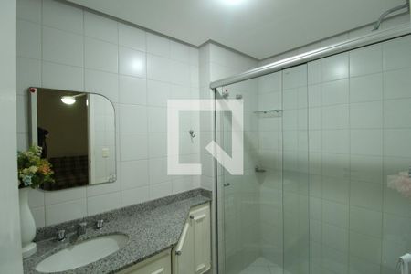 Apartamento à venda com 190m², 4 quartos e 4 vagasBanheiro - Suíte 2