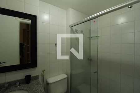 Apartamento à venda com 190m², 4 quartos e 4 vagasBanheiro - Suíte 3