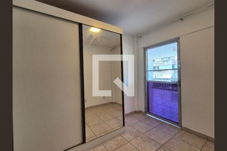 Quarto  de apartamento para alugar com 2 quartos, 95m² em Recreio dos Bandeirantes, Rio de Janeiro