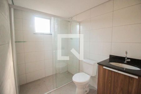 Banheiro de apartamento para alugar com 1 quarto, 25m² em Vila Doutor Eiras, São Paulo