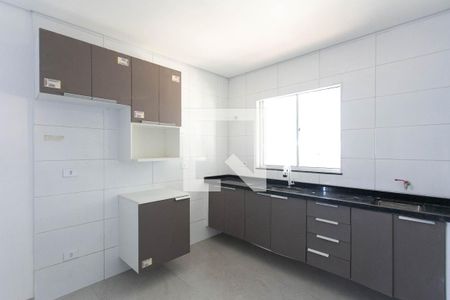 Cozinha de kitnet/studio para alugar com 1 quarto, 30m² em Vila Doutor Eiras, São Paulo