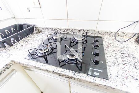 Apartamento à venda com 102m², 2 quartos e 2 vagas Apartamento à venda com 102m², 2 quartos e 2 vagasCooktop