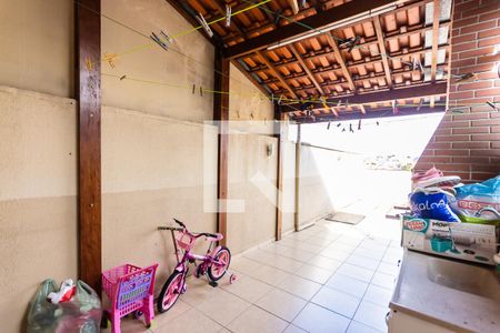 Apartamento à venda com 102m², 2 quartos e 2 vagas Apartamento à venda com 102m², 2 quartos e 2 vagasCobertura