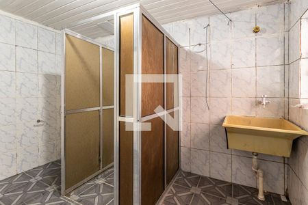 Banheiro  de casa para alugar com 1 quarto, 45m² em Vila Dalila, São Paulo