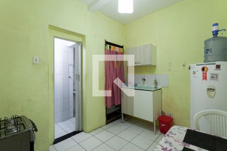 Sala/Cozinha de kitnet/studio para alugar com 1 quarto, 25m² em Dois de Julho, Salvador