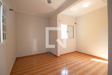 Casa à venda com 200m², 3 quartos e 2 vagasQuarto 2