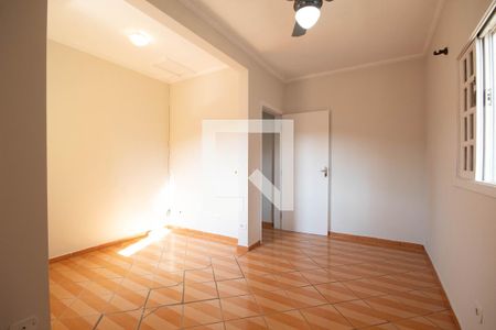 Casa à venda com 200m², 3 quartos e 2 vagasQuarto 2