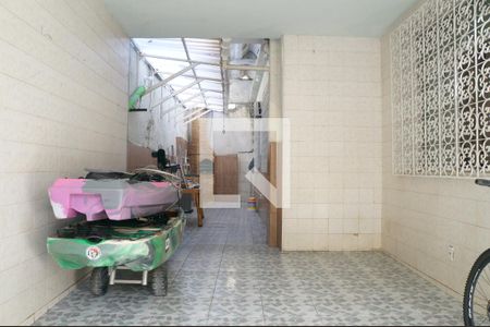 Casa à venda com 200m², 3 quartos e 2 vagasGaragem
