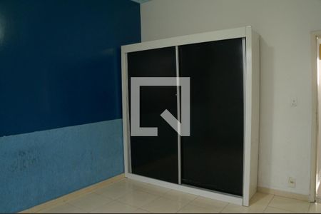 Casa à venda com 200m², 3 quartos e 2 vagasQuarto 2