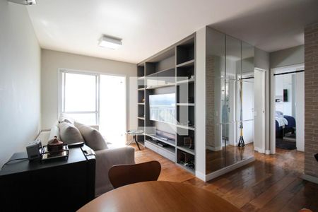 Sala  de apartamento à venda com 2 quartos, 57m² em Indianópolis, São Paulo