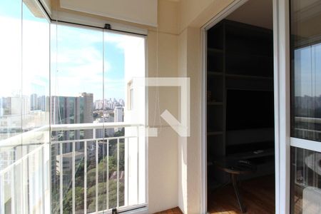 Varanda  de apartamento à venda com 2 quartos, 57m² em Indianópolis, São Paulo