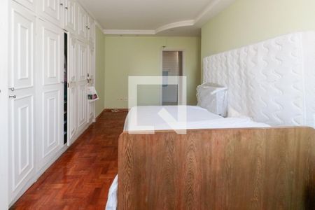 Apartamento à venda com 610m², 4 quartos e 3 vagasQuarto