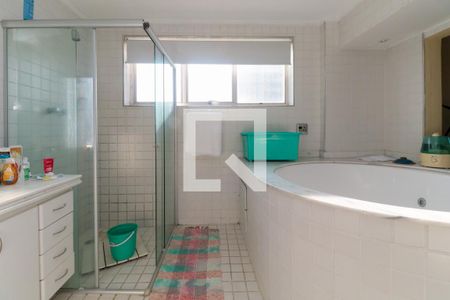 Apartamento à venda com 610m², 4 quartos e 3 vagasBanheiro