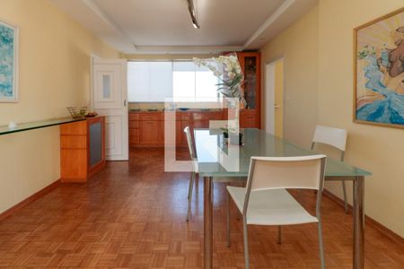 Apartamento à venda com 610m², 4 quartos e 3 vagasSala de Jantar