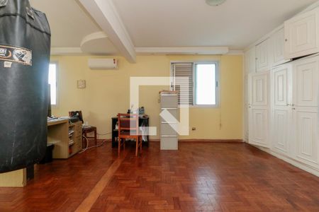 Apartamento à venda com 610m², 4 quartos e 3 vagasQuarto