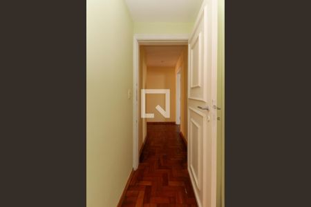 Apartamento à venda com 610m², 4 quartos e 3 vagasCorredor